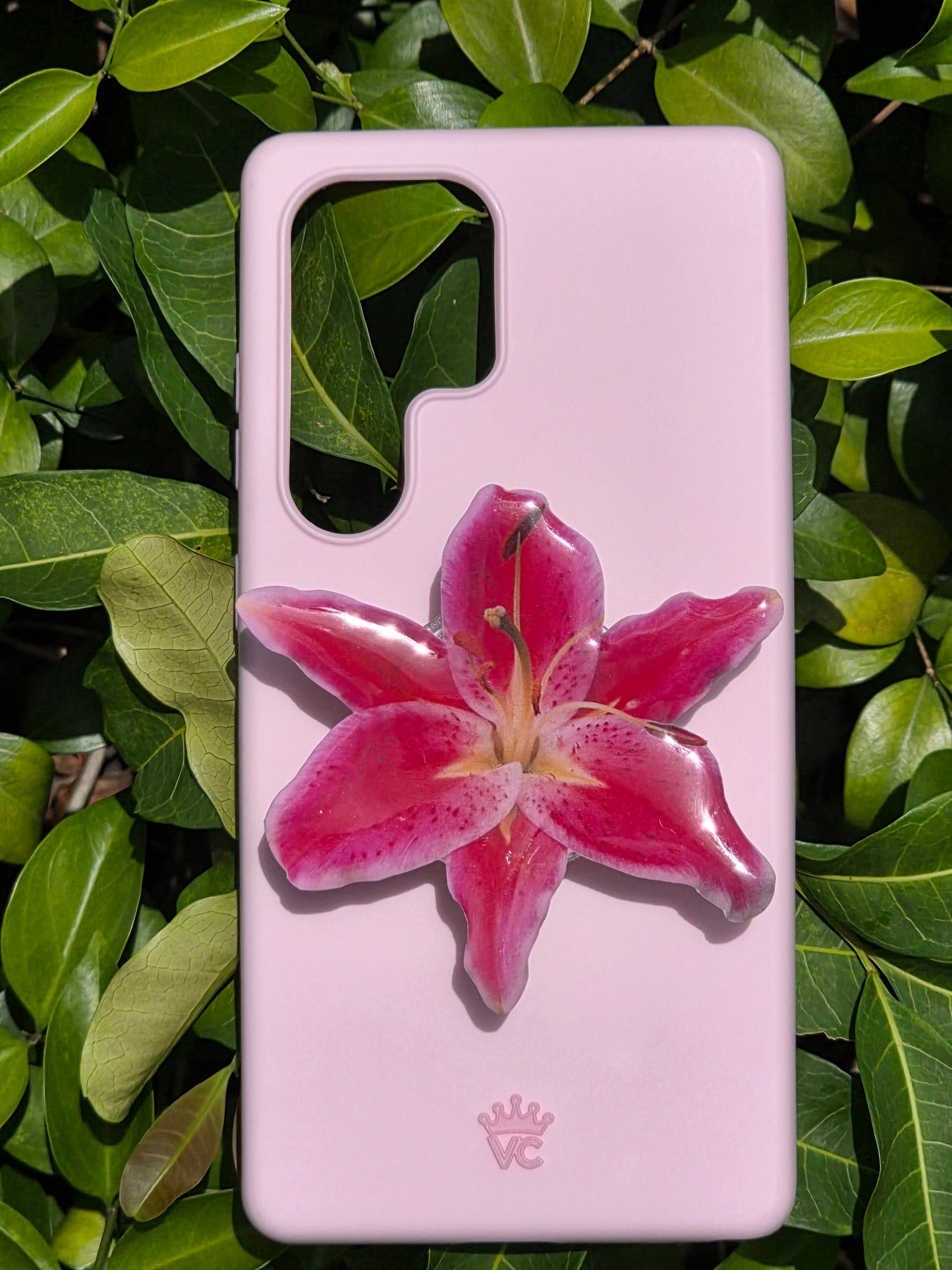 Pink Lily flower phone grip