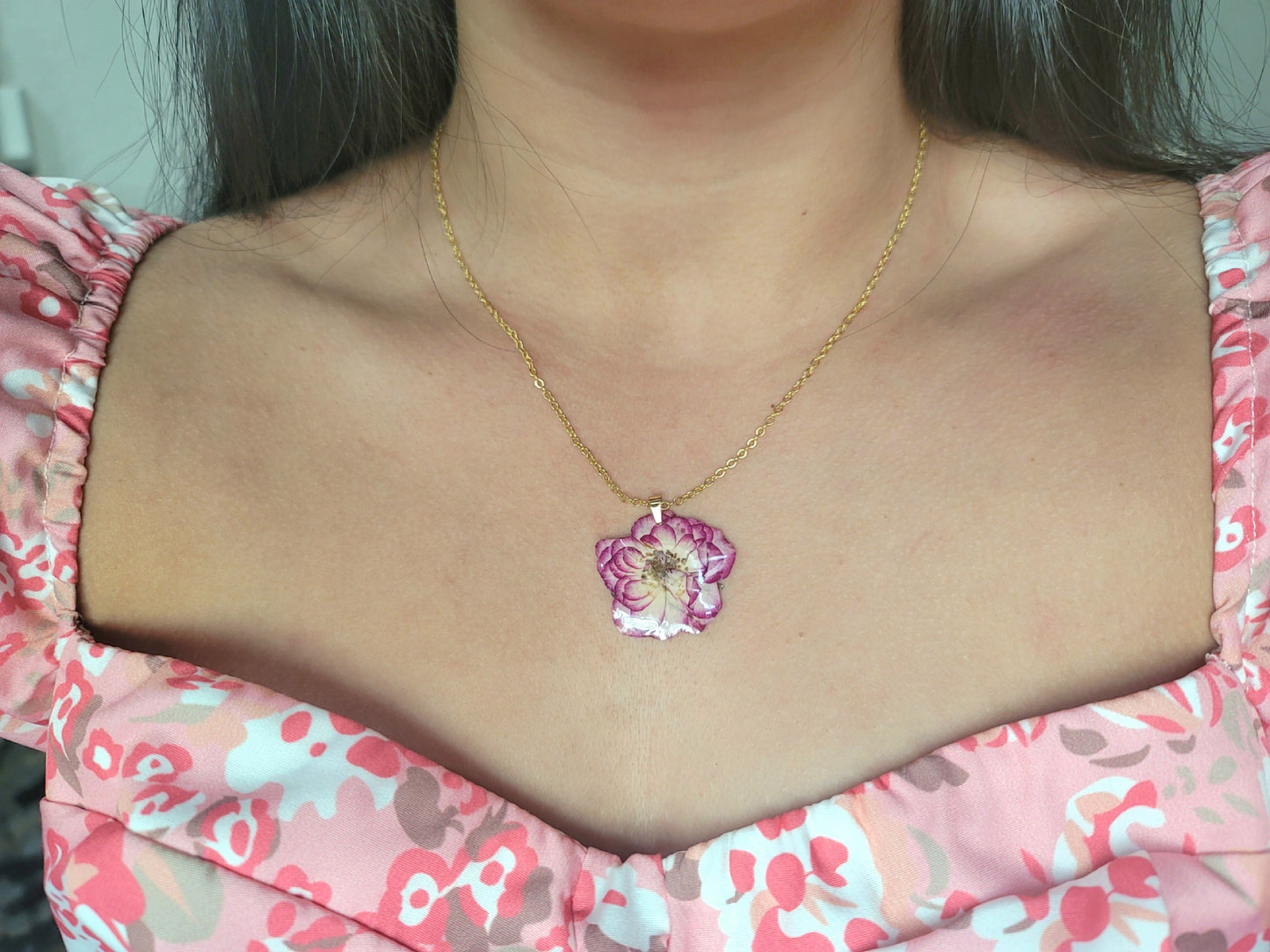 Preserved Rose Flower Necklace