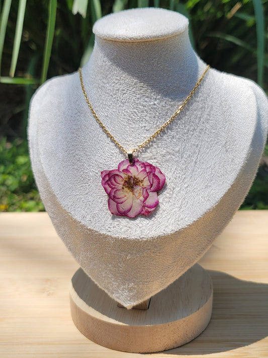 Preserved Rose Flower Necklace