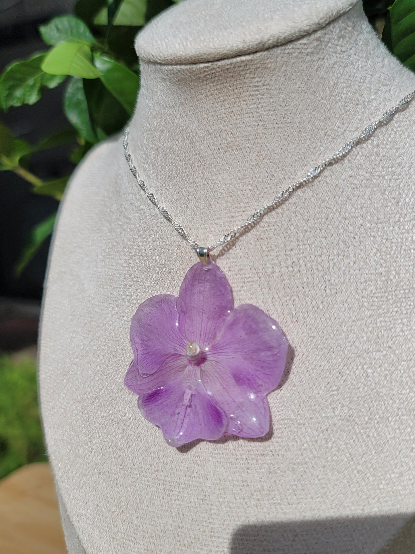 Real Lavender Purple Orchid Flower Necklace