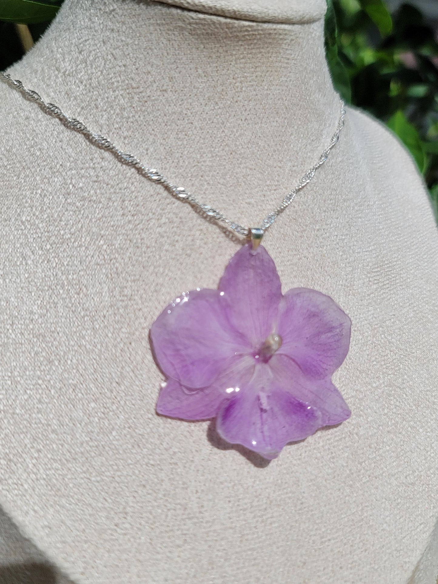Real Lavender Purple Orchid Flower Necklace