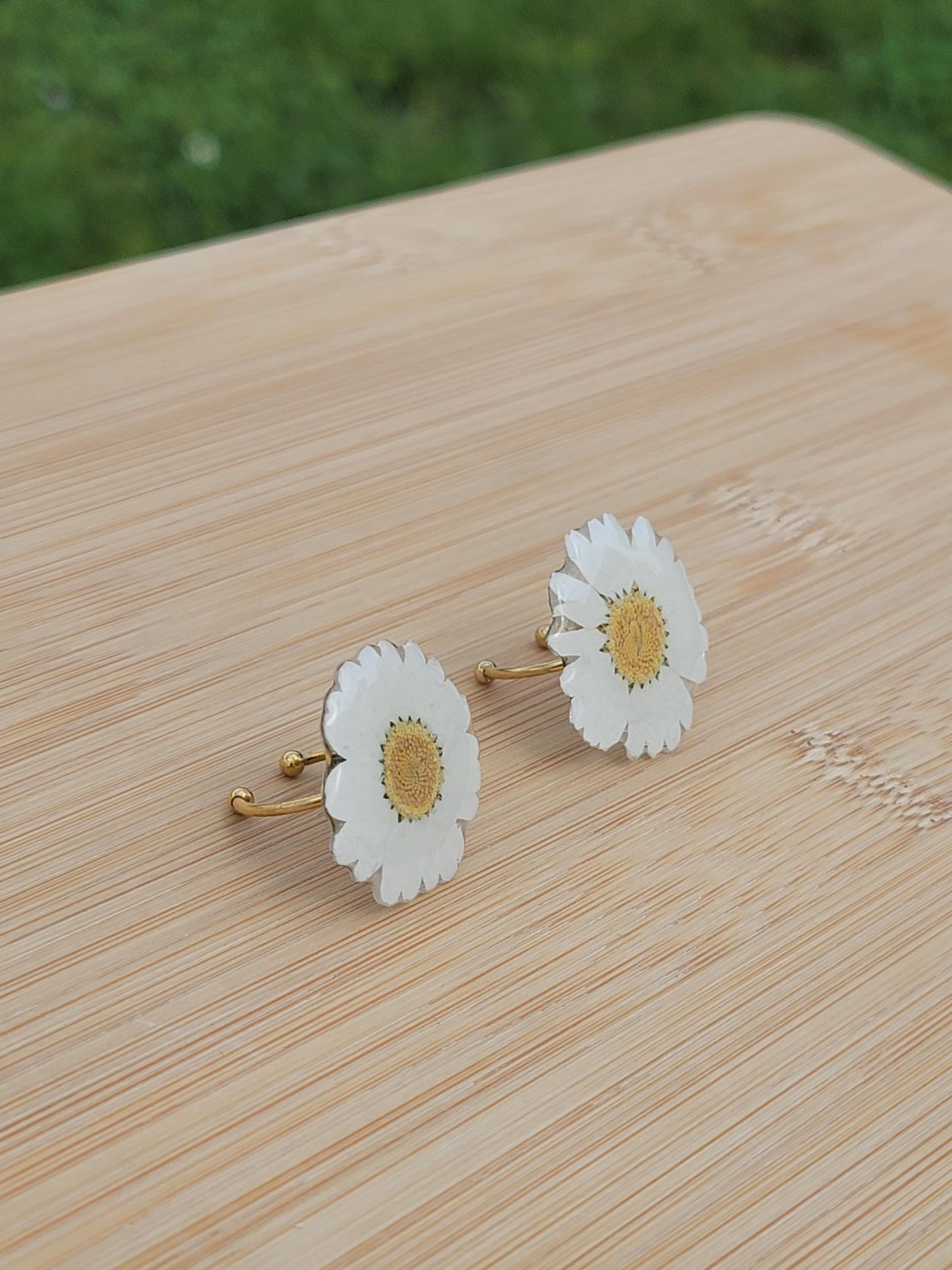 Real Daisy Flower Ring