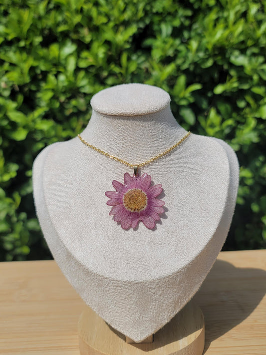 Real Marguerite Flower Necklace