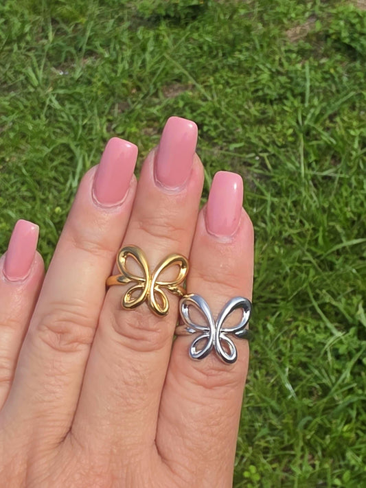 Outline Butterfly Statement Ring