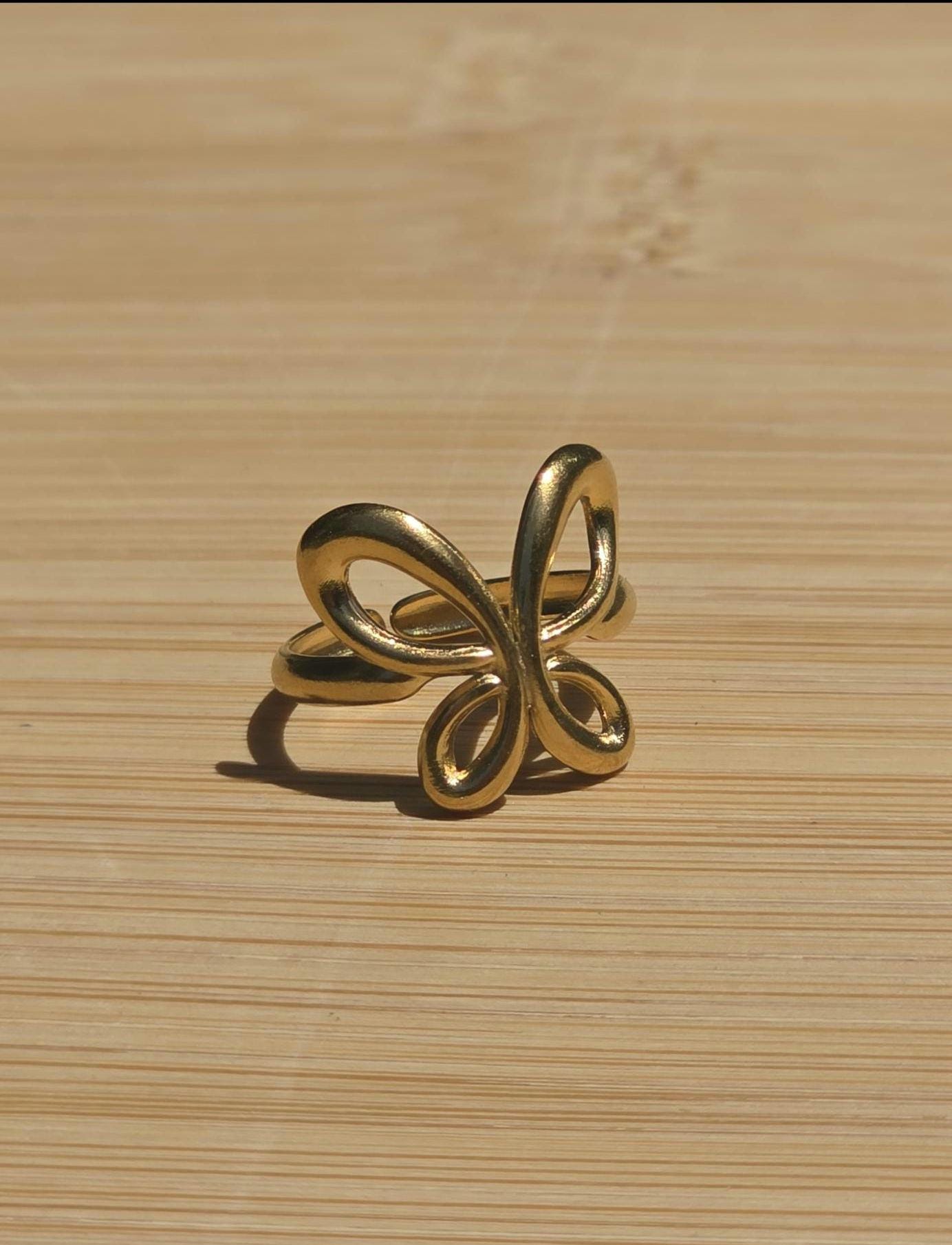 Outline Butterfly Statement Ring