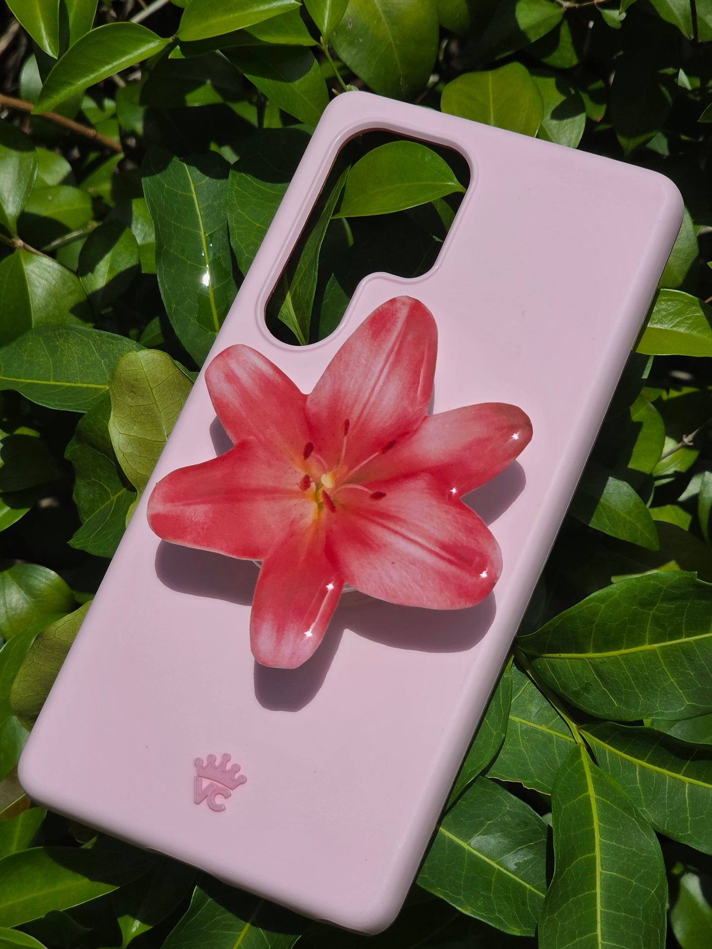 Light Pink Lily flower phone grip