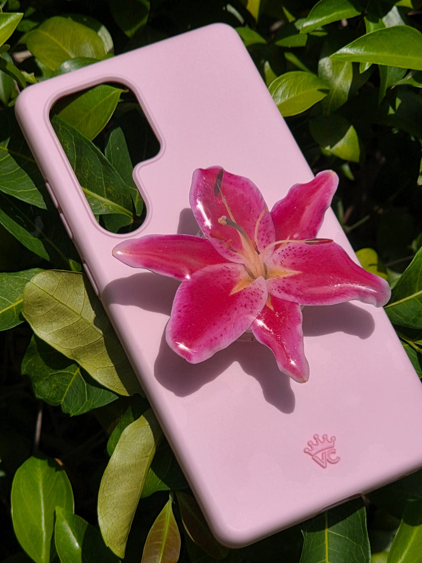 Pink Lily flower phone grip
